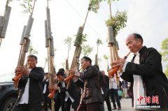 广西三江：侗乡“月也”展风情
